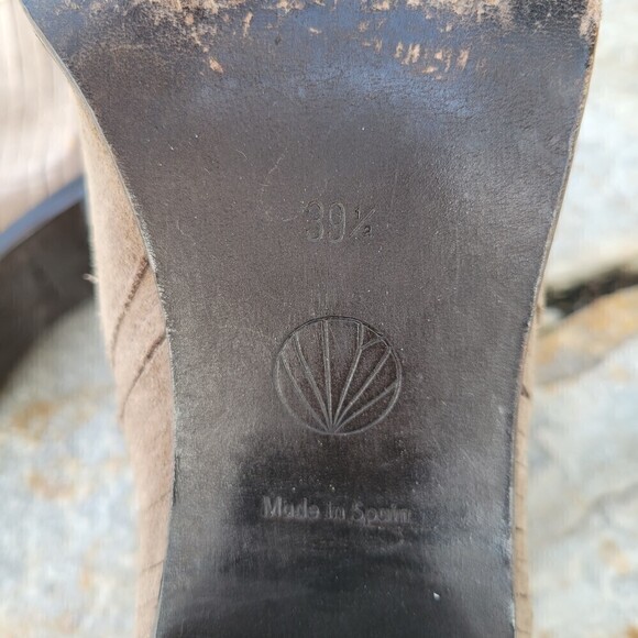 Coclico Tan Black Suede Pull On Ankle Bootie Heel Boots Size 39.5 - Picture 9 of 10